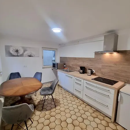 Fleiger 4 In Zentrum * Achim